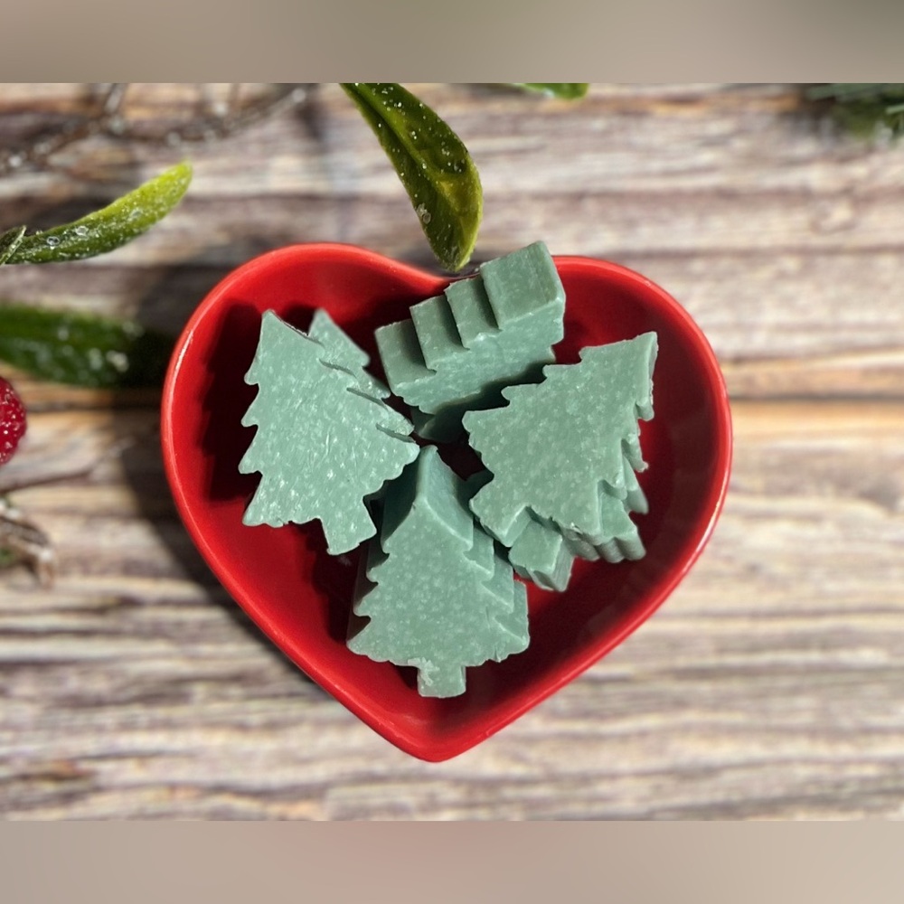 Handmade Mini Soaps - Christmas Trees in a heart shape porcelain dish - PINE